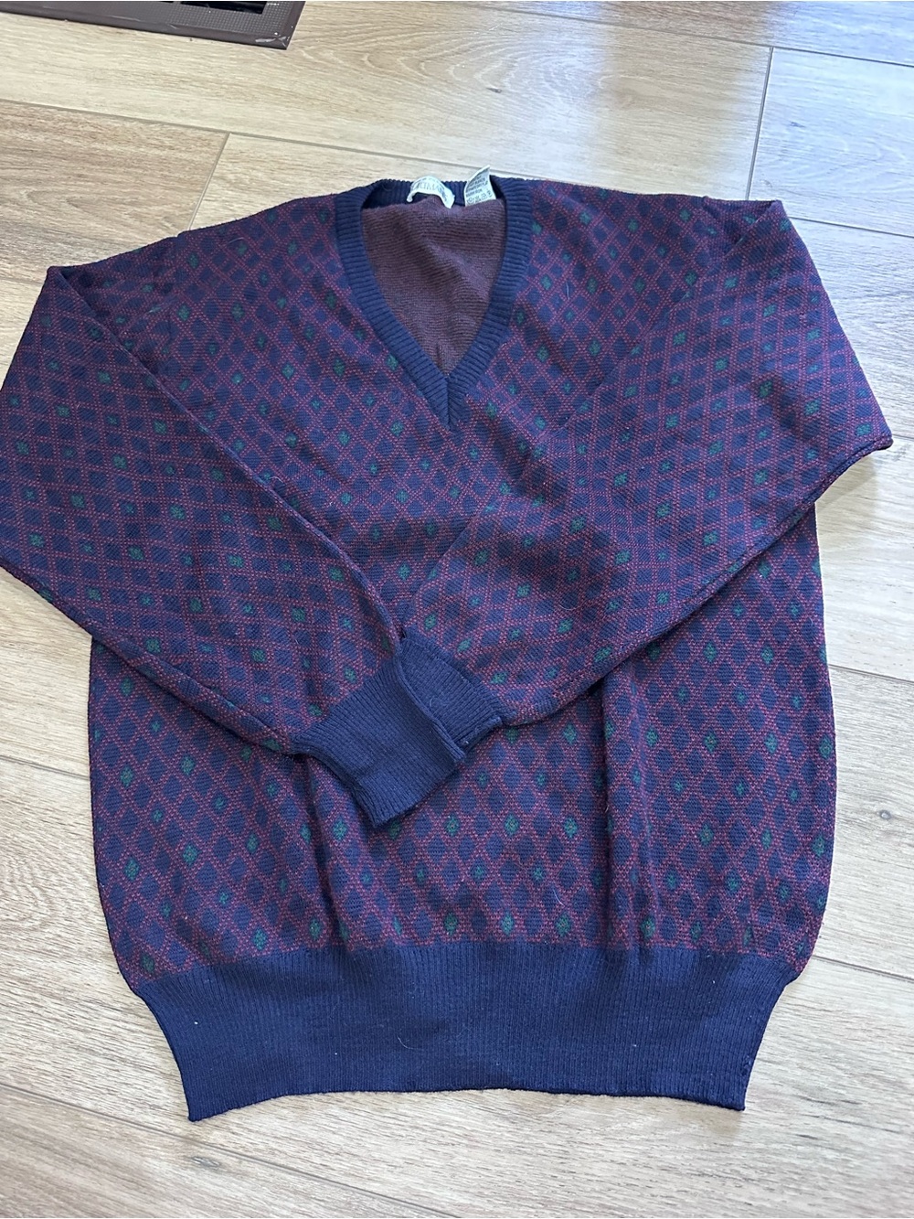Vintage Italian b. Altman’s Men's V-Neck Diamond-Pattern Sweater